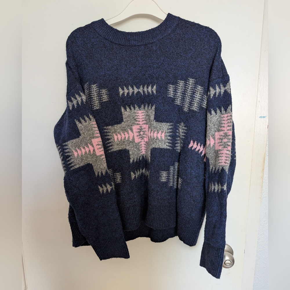 Like New Eddie Bauer Jacquard Sweater - Size Small